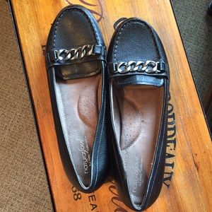 NaturalSoul Comfort Size 8.5 Black Shoes